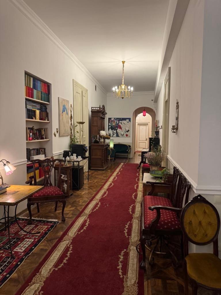 Rustaveli Hotel Tbiliszi Kültér fotó