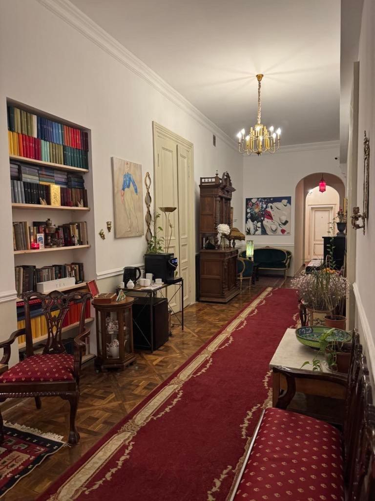 Rustaveli Hotel Tbiliszi Kültér fotó