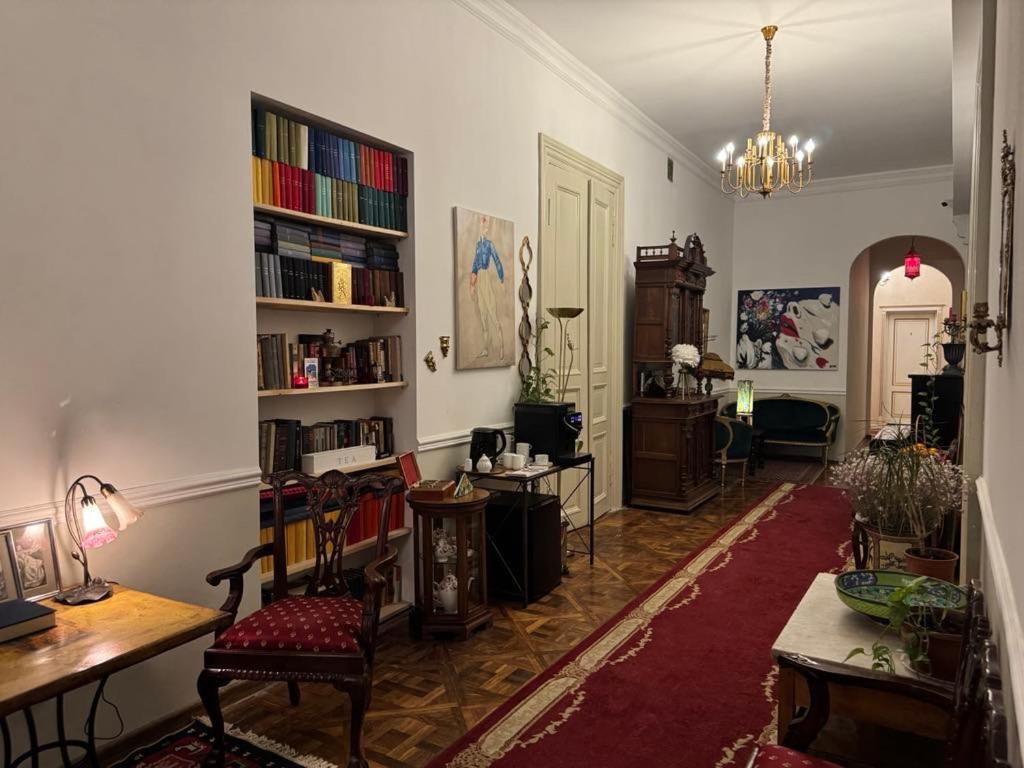 Rustaveli Hotel Tbiliszi Kültér fotó