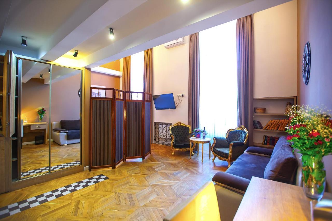 Rustaveli Hotel Tbiliszi Kültér fotó