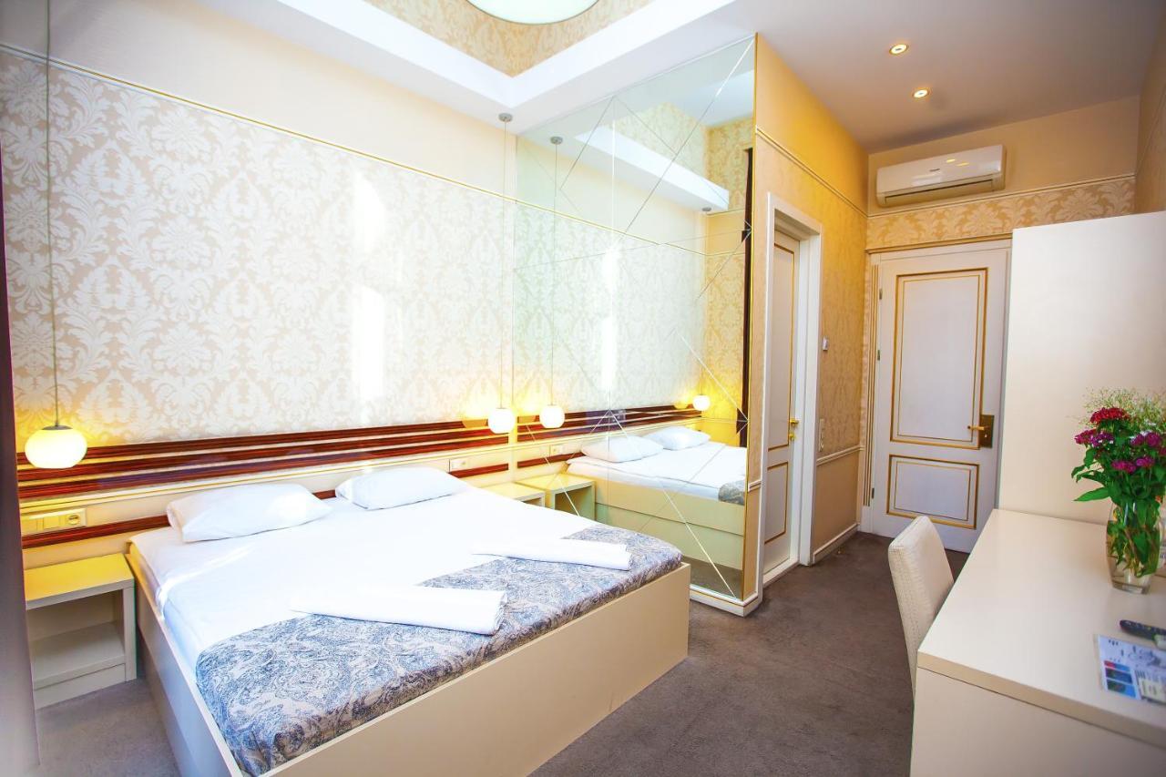 Rustaveli Hotel Tbiliszi Kültér fotó