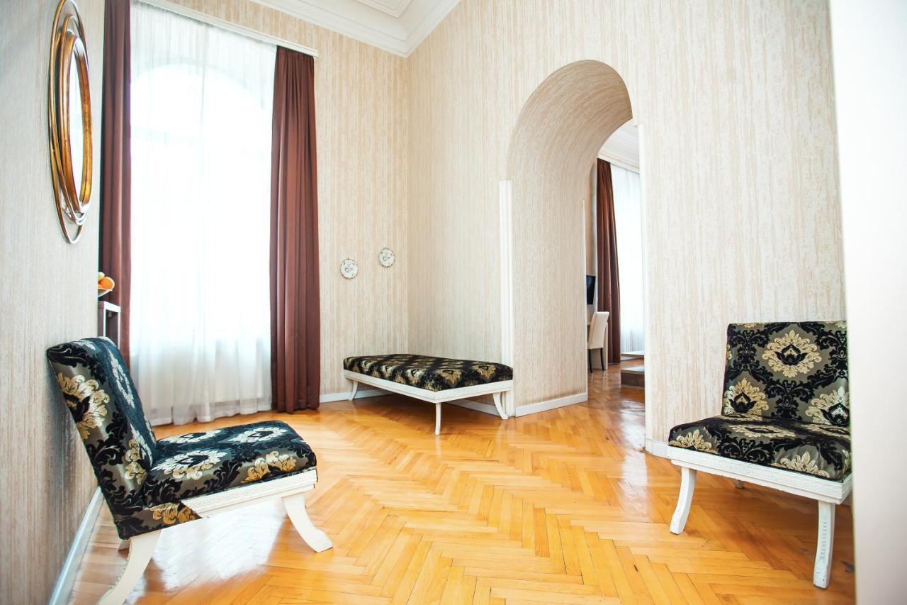 Rustaveli Hotel Tbiliszi Kültér fotó