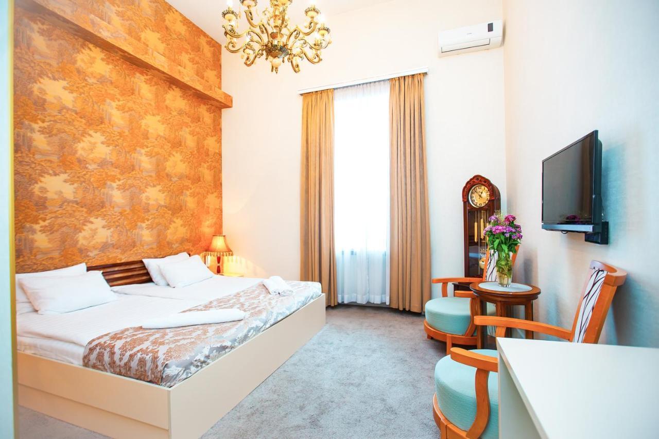Rustaveli Hotel Tbiliszi Kültér fotó